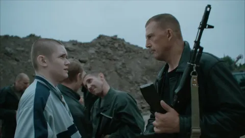 Фильм 7585218 — кадр 4